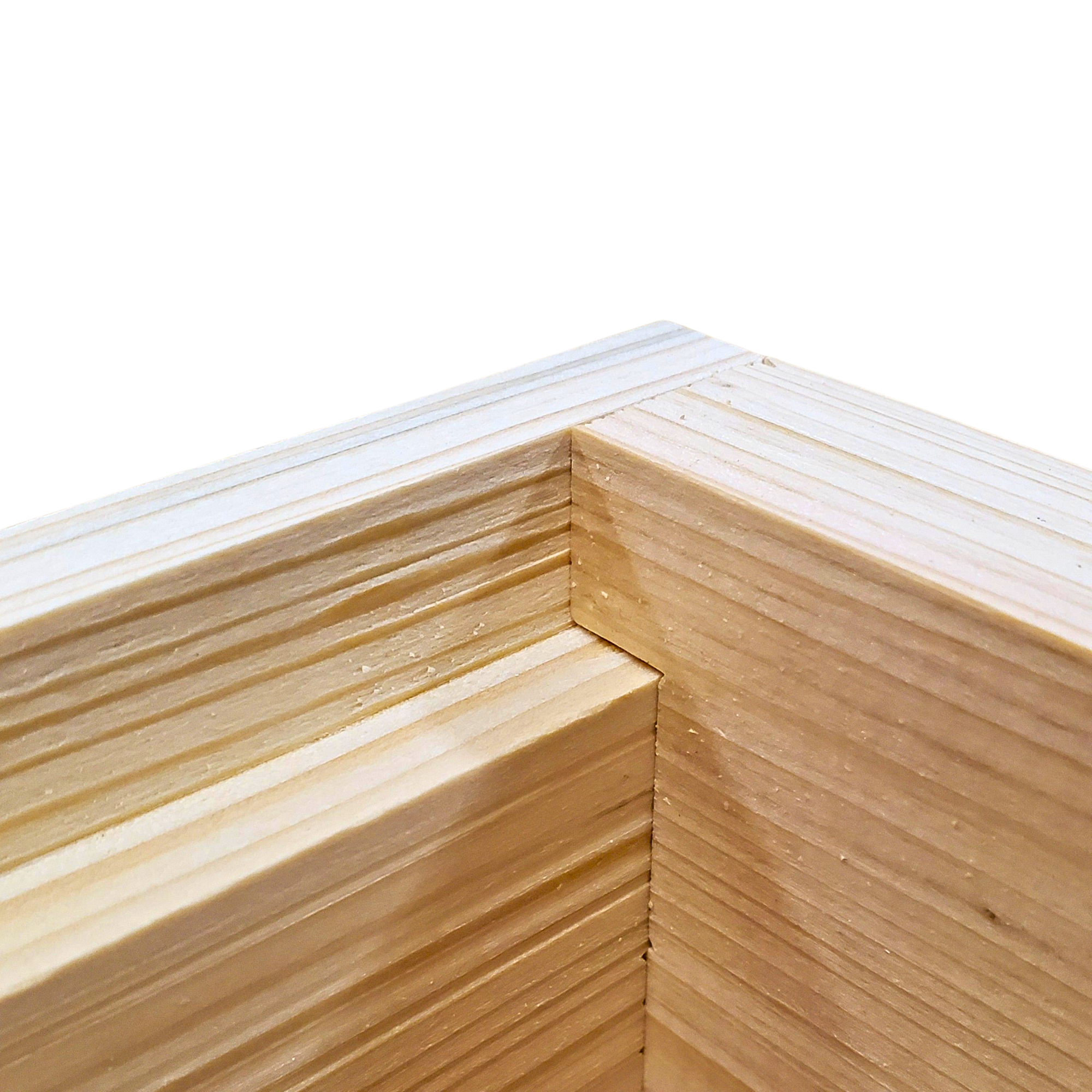 8-Frame Cypress Medium 6 5/8-inch Super Box