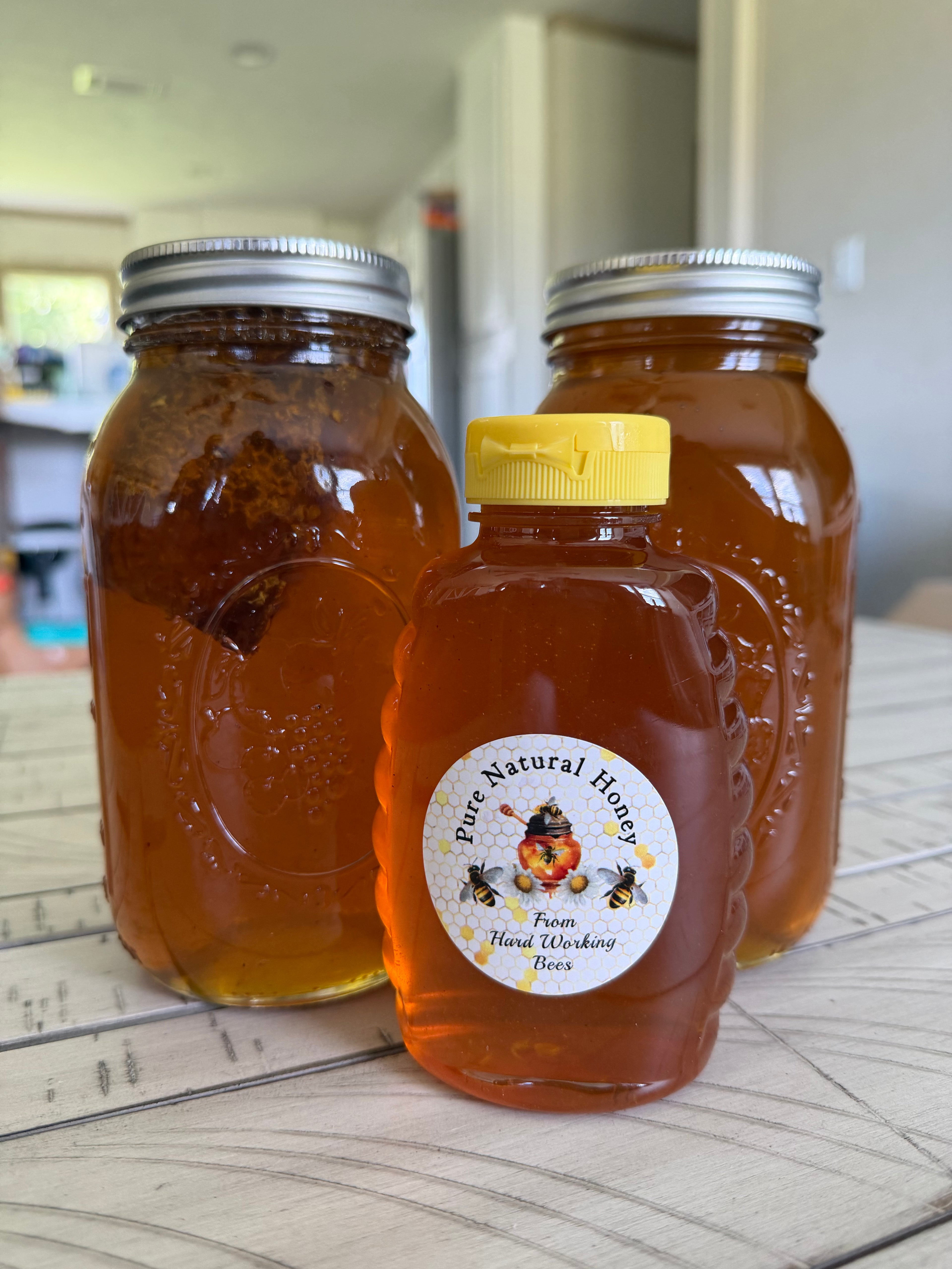 3lbs honey with 8 oz raw honey comb