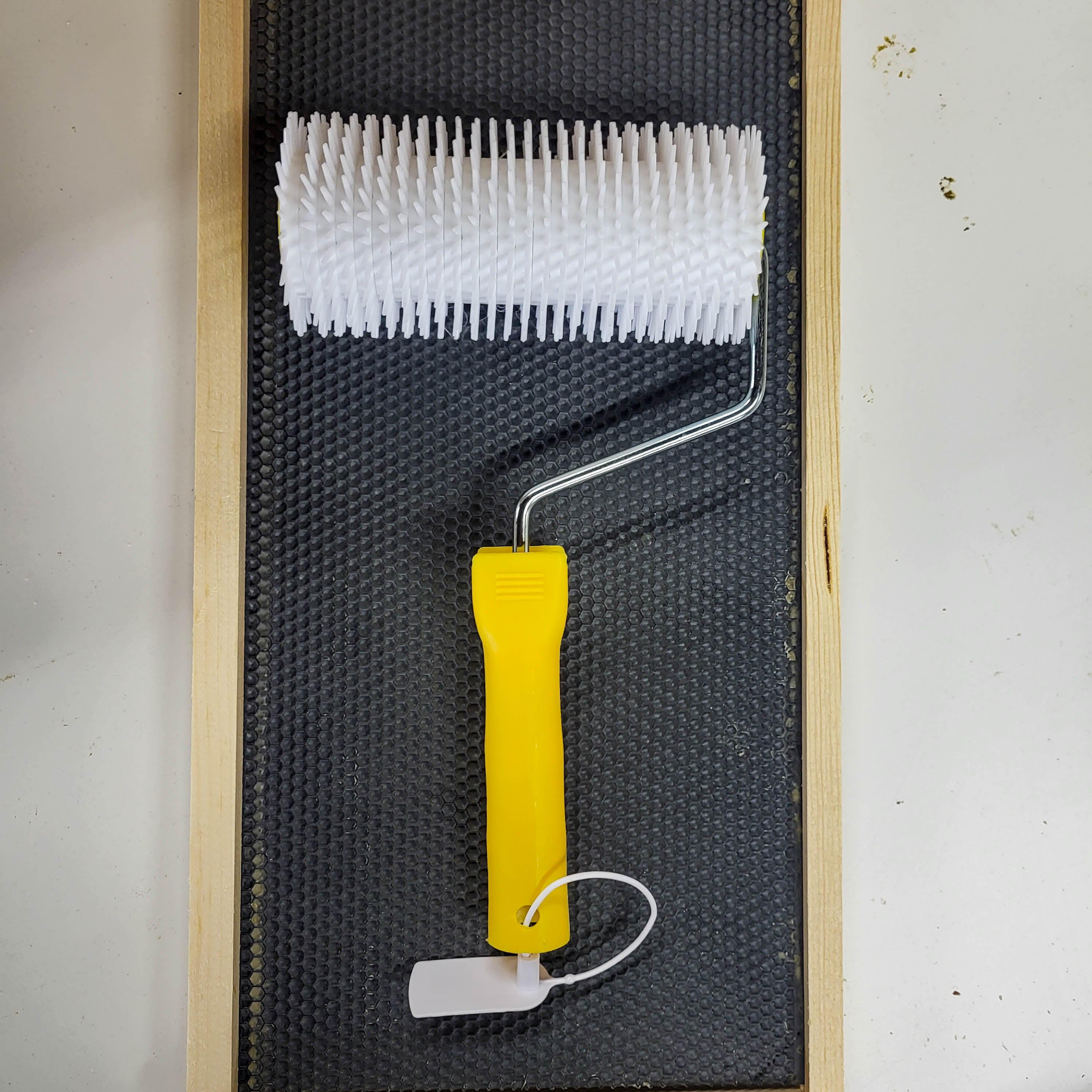 XL Uncapping Punch Roller